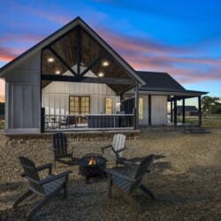 2 hearts cabin
