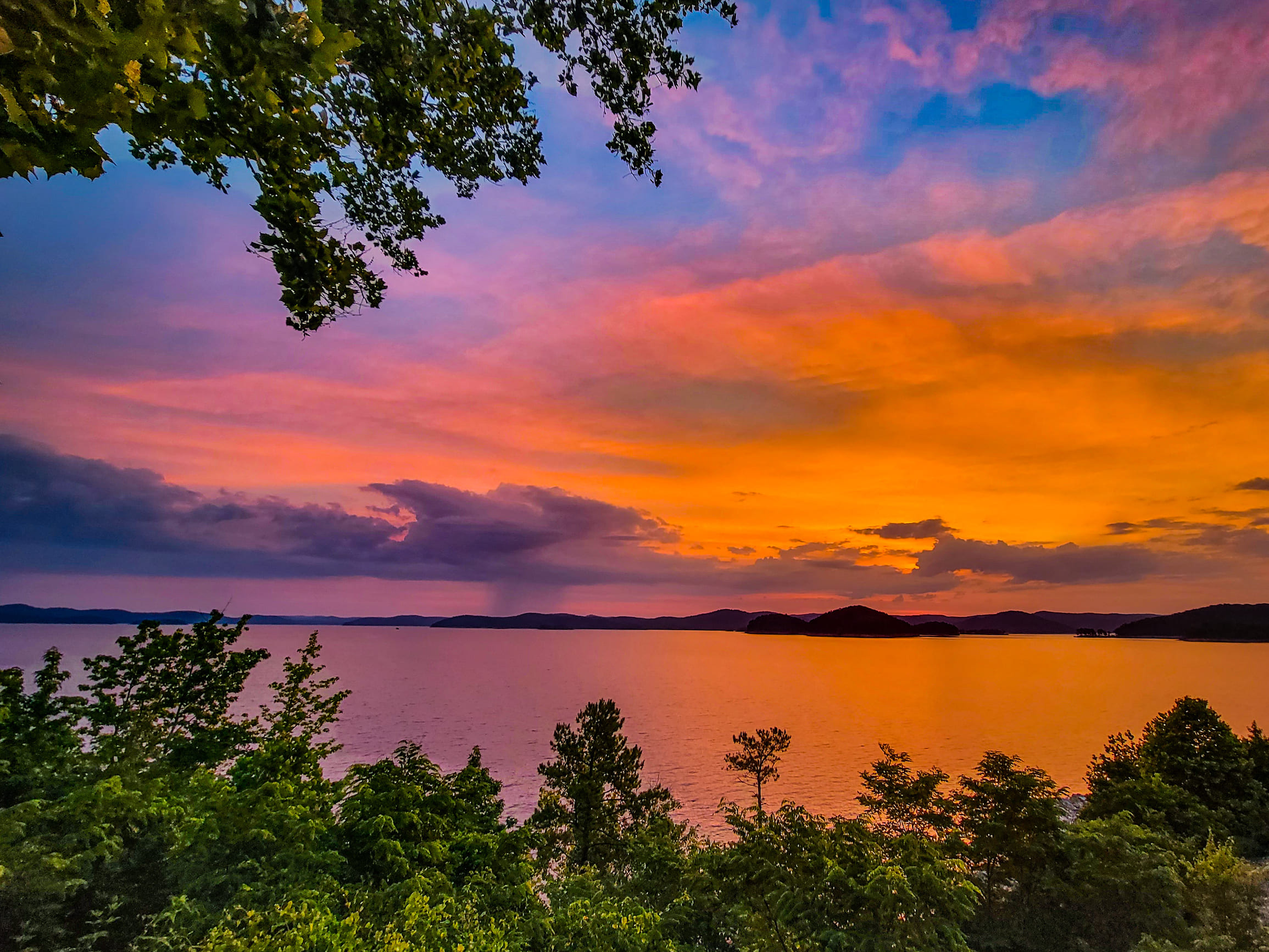 broken bow lake